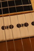 1954-LP-STD-GT-TG0043