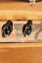1956-Deluxe-Amp-Tweed2