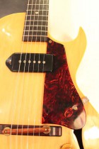 1956-ES140D-NAT