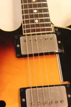 1961-ES335TD-SB
