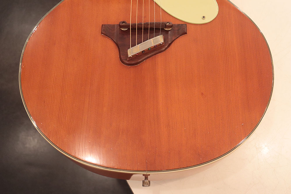 GUITAR TRADERS TOKYO