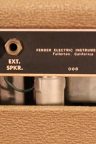 1963-Deluxe-Amp-BR