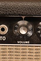 1964-Fender -Deluxe-Reverb-BLK2-TA0053