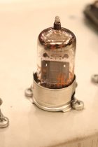 1964-Fender -Deluxe-Reverb-BLK2-TA0053