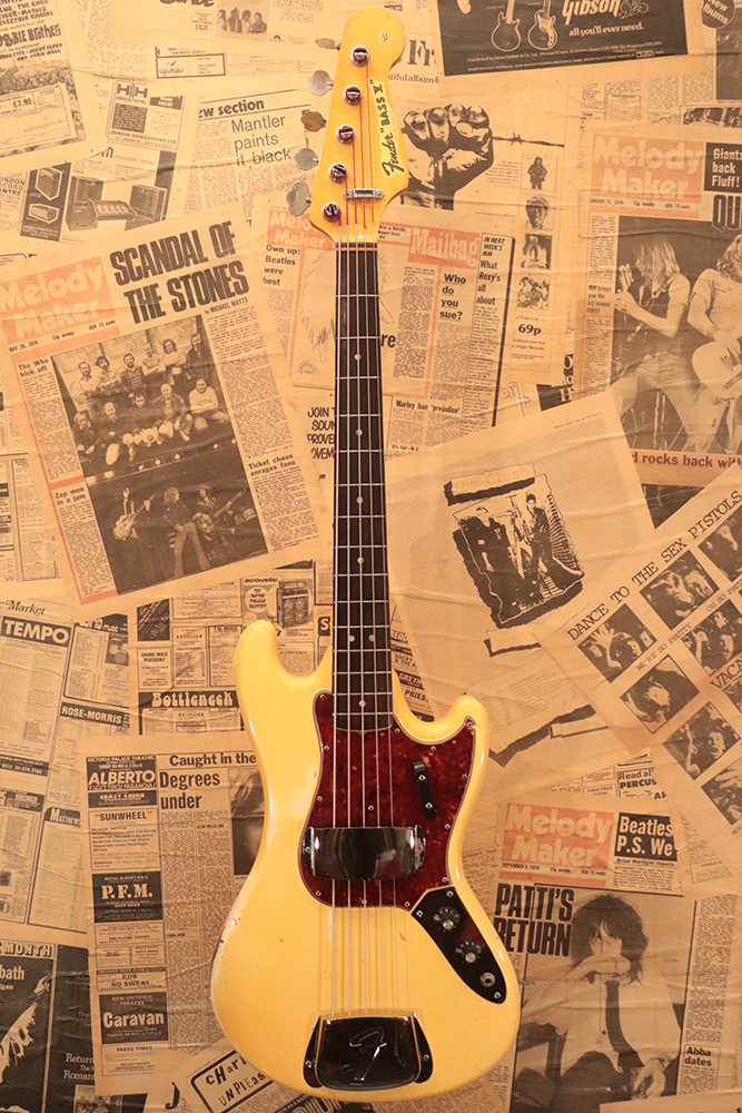 1965-BASS V-WHT-TF0283