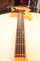 1965-BASS V-WHT-TF0283