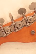 1965-BASS V-WHT-TF0283