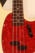 1966-MG-BASS-WHT-TF0231