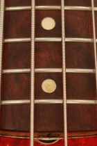 1966-MG-BASS-WHT-TF0231