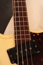 1966-MOSRITE-VENTURES-BASS-WH-TO0007