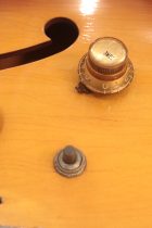 1968-Epiphone-Rivoli-Bass-TO0057