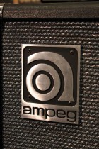 1969-Ampeg-B15N-BK