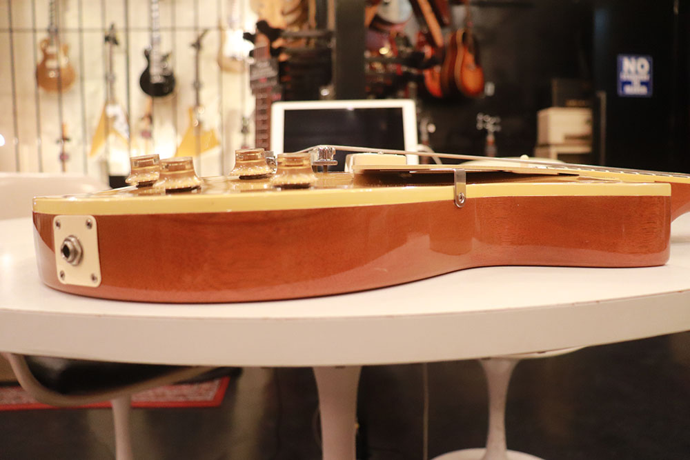 Gibson 1969y[Les Paul Deluxe[“First issue & One Piece Body Gibson 1969y[Les Paul Deluxe[“First issue & One Piece Body