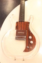 1970-Ampeg-Lucite3