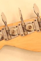 1970-MG-Bass-BG-TF0258