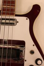 1973-Rickenbacker-4001-BG