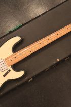 1973-TL-BASS-BLK-TF0236