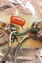 1974-Rickenbacker-4000-JB