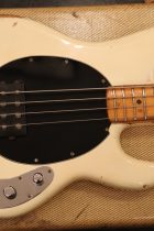 1977-MusicMan-Stingray-Bass-WH-TO0008