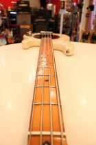 1977-MusicMan-Stingray-Bass-WH-TO0008