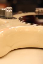 1977-MusicMan-Stingray-Bass-WH-TO0008