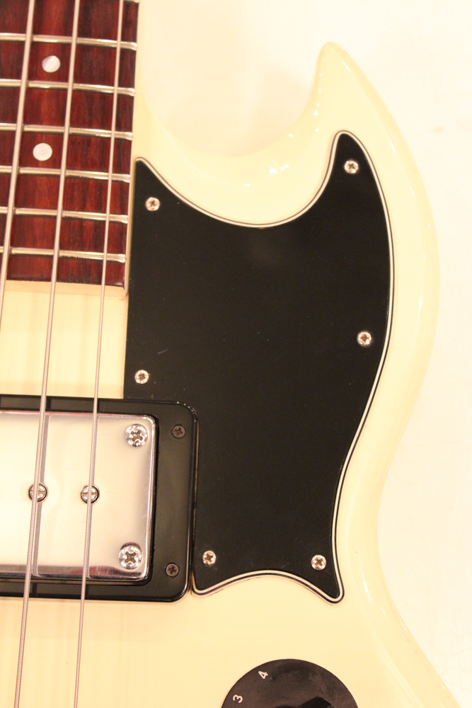 ★ジャンク★ワーモス　プレシジョン(中身ほぼビンテージEB3仕様) Gibson 1978y[EB-3 “Polaris White”[Mint Condition | GUITAR