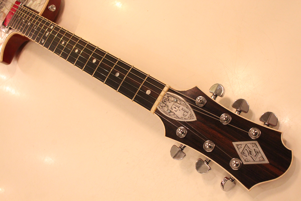 Zemaitis 1995y[Custom Deluxe Pearl Front[“40th ANNIVERSARY